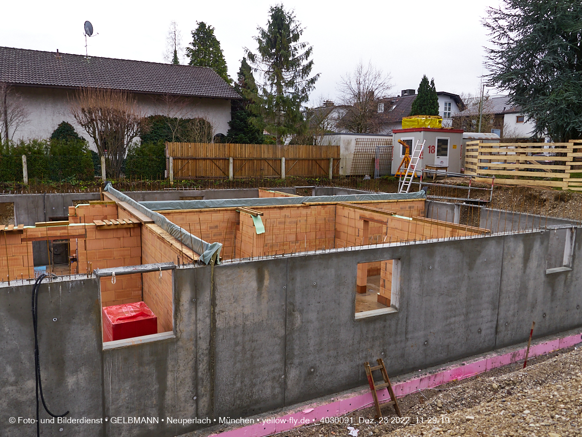 23.12.2022 - Neubau eines Mehrfamilienhause in der Niederalmstraße 16 in Neuperlach-Trudering